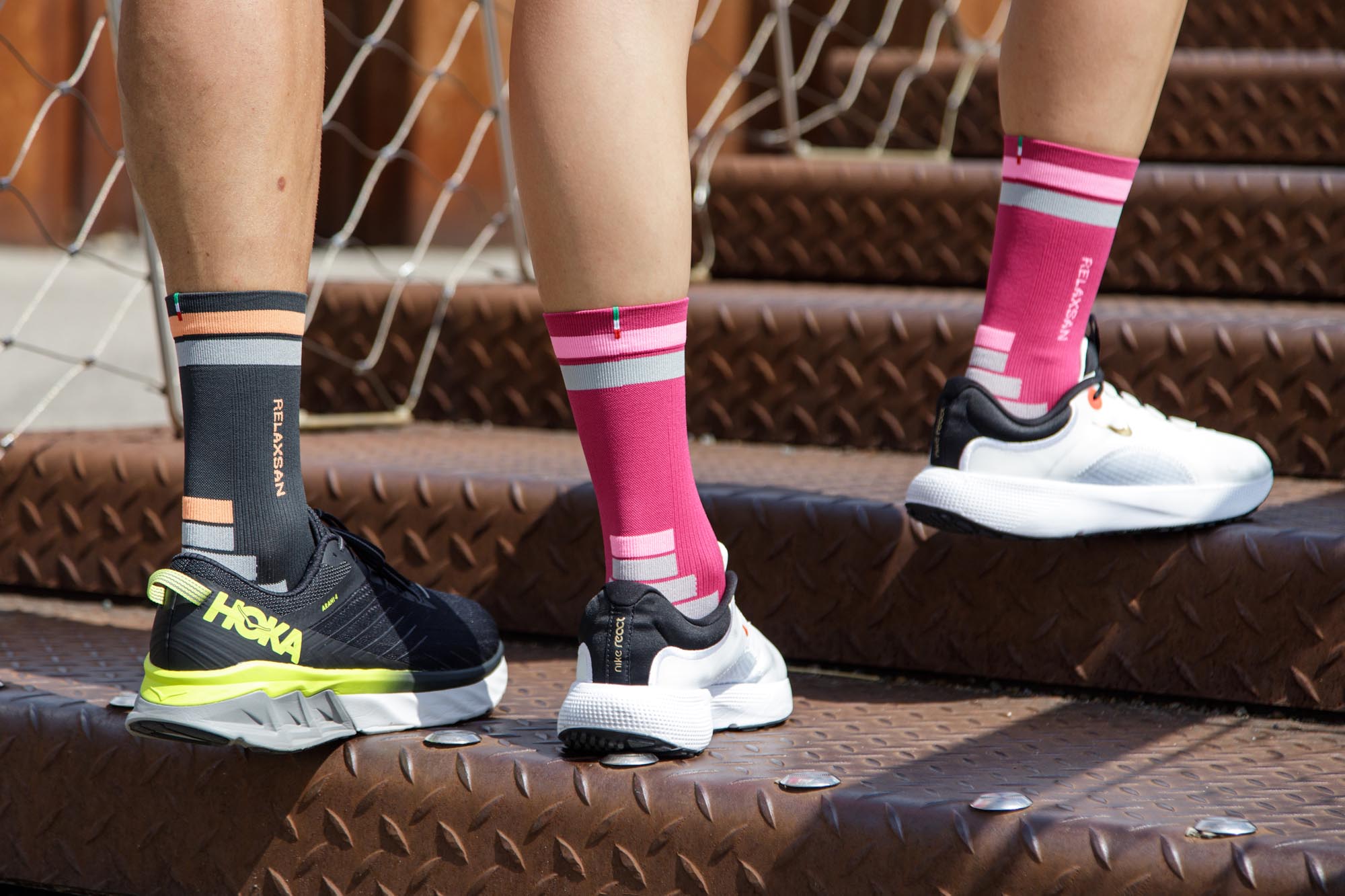 Unisex κοντές αθλητικές κάλτσες συμπίεσης Relaxsan με ίνα Dryarn® (Ζεύγος)