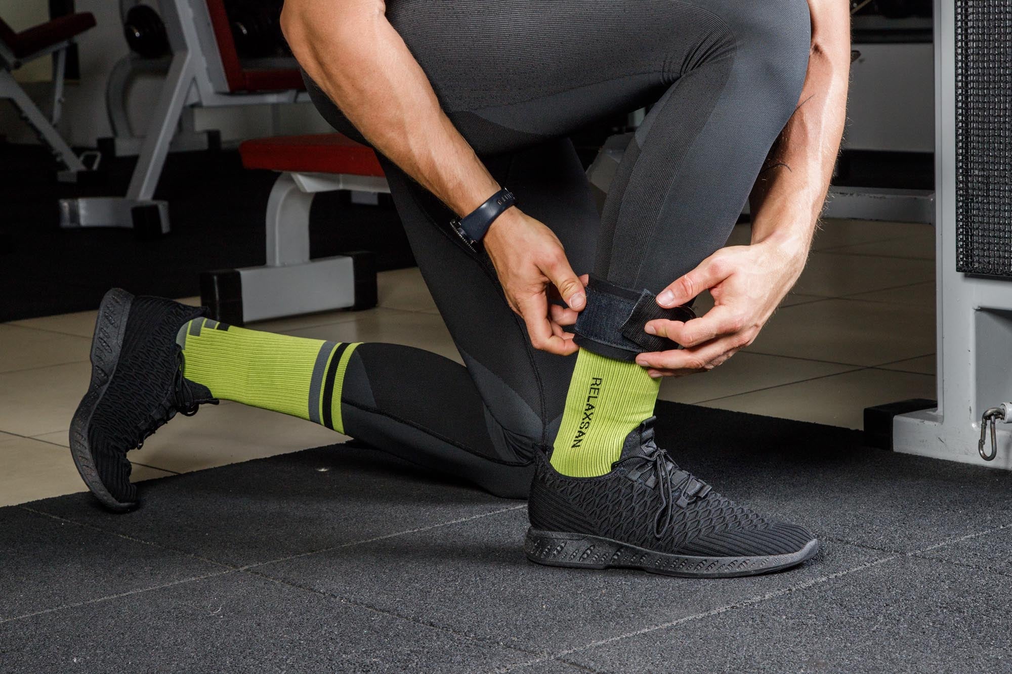 Unisex κοντές αθλητικές κάλτσες συμπίεσης Relaxsan με ίνα Dryarn® (Ζεύγος)